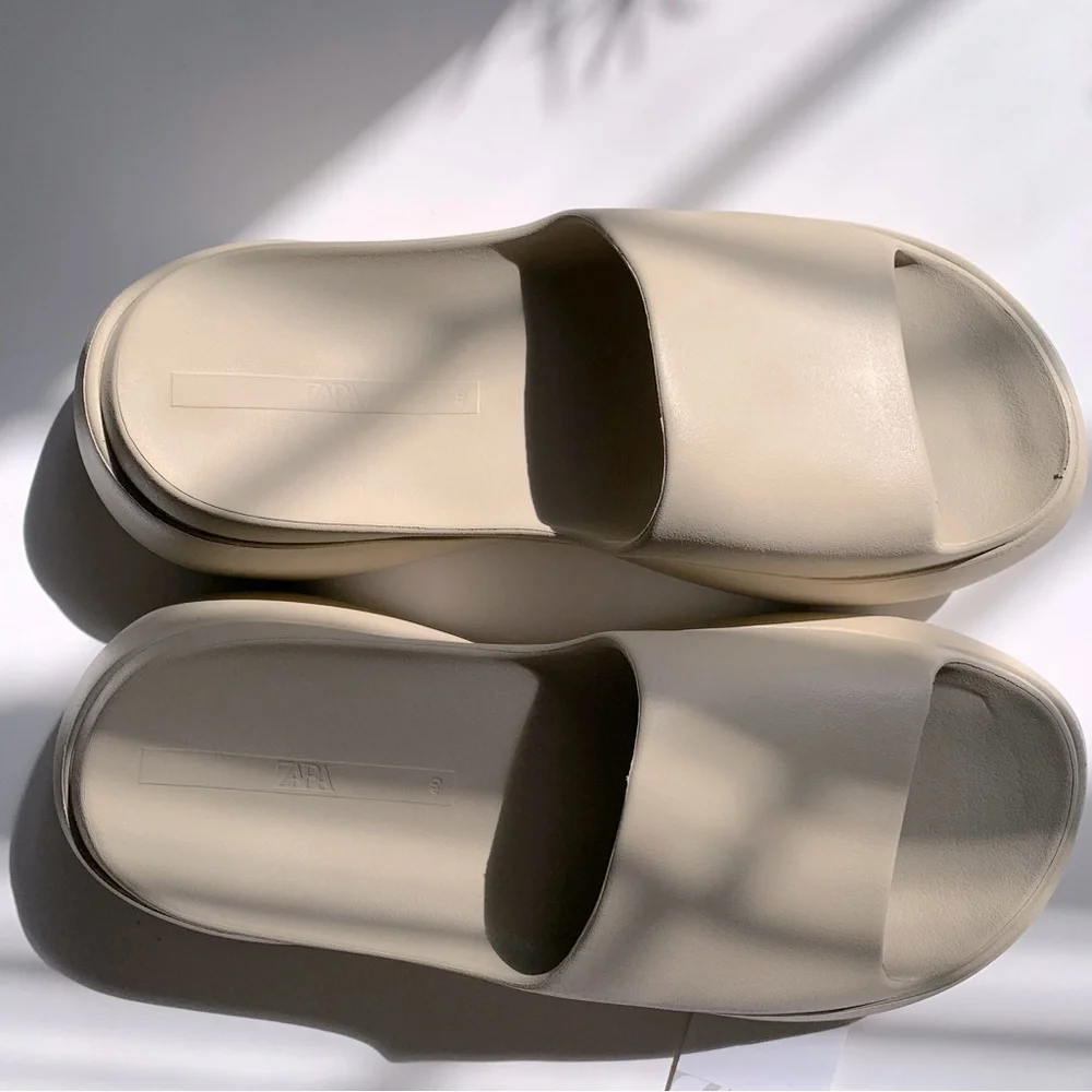 Zara Flat Sandal Ivory Cream Platform Rubber Slide Sandal beige - Picture 7 of 13